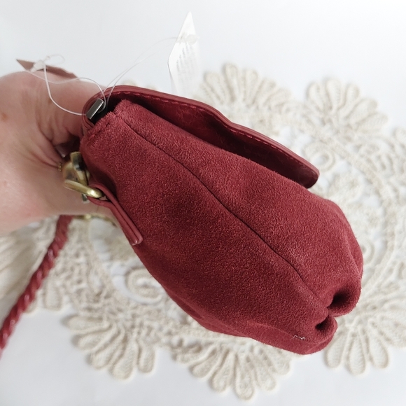 NWT Anthropologie Rust Suede and Patent Leather Pleated Crossbody/clutch - Picture 4 of 11